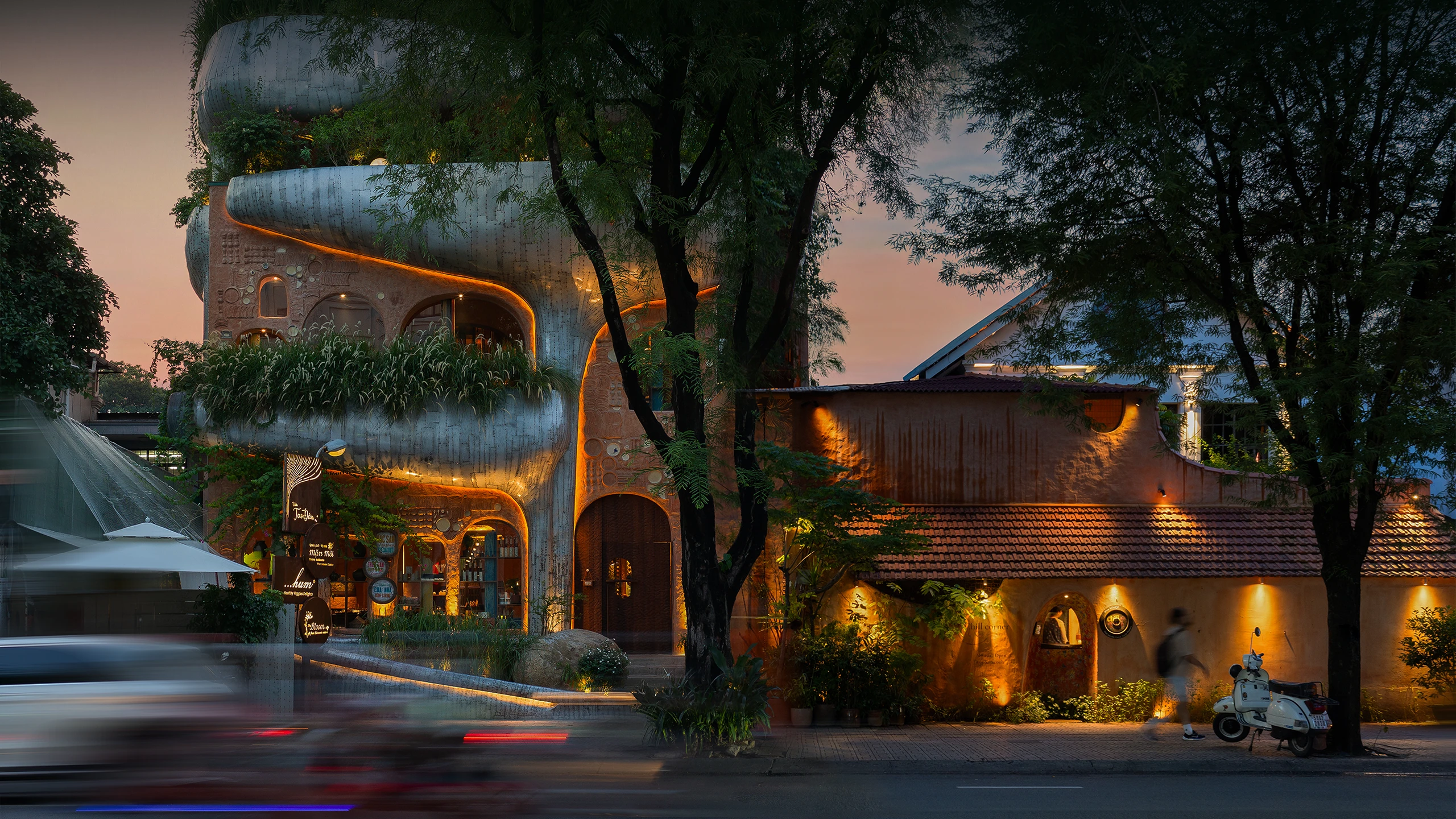 hum-web-khonggian-banner